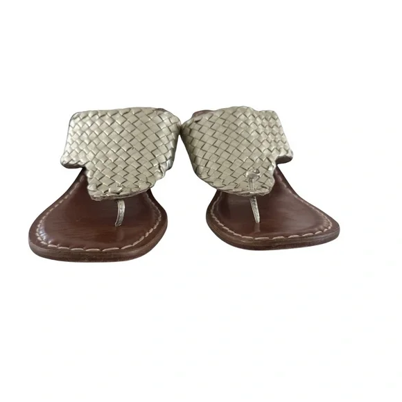 Bernardo Jinx Gold Woven Leather Thong Heels Women’s Size 10M Brazil Sandals - Picture 2 of 9